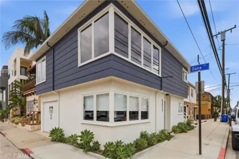 Remodeled Coastal Duplex