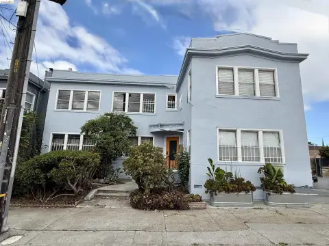 4-Unit Quadplex