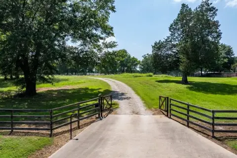 Agricultural Land with Barndominium