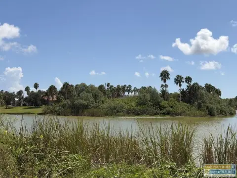 Waterfront Land with Resaca Frontage