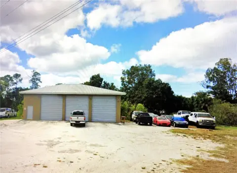 Punta Gorda Industrial Building For Sale