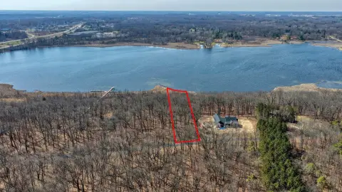 Waterfront Land in Jackson, MI