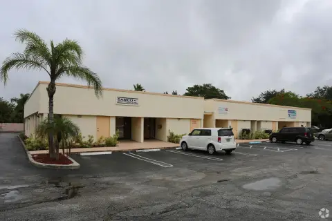 Spacious Mixed-Use Specialty Space