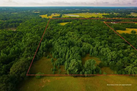 Agricultural Recreational Land with Creek