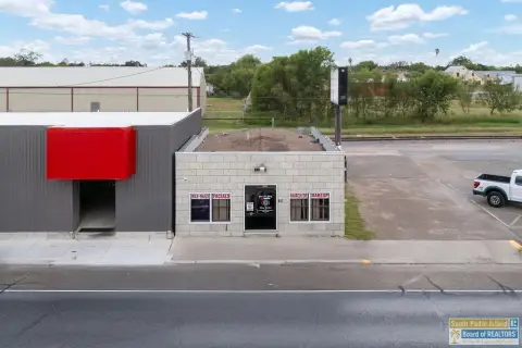 Storefront with Salon Fixtures