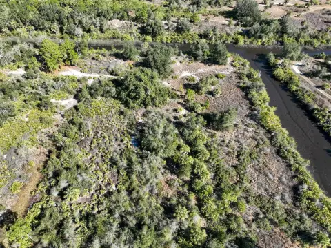 Waterfront Cul-de-Sac Land Lot