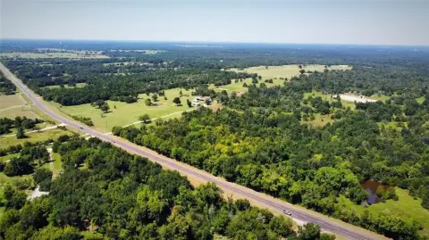54.5 Acres in Fairfield, TX
