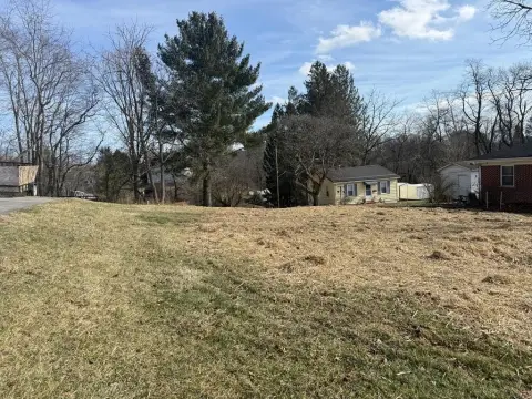 Buildable Lot in Beckley, WV
