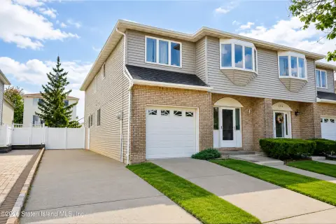Two-Unit Residential Income Property
