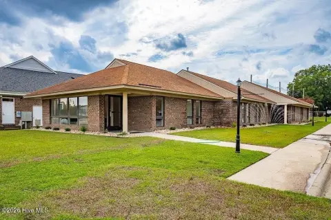 Three-Unit Office Building