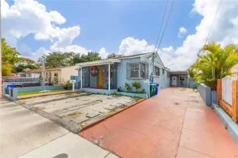 Duplex with Separate Meters
