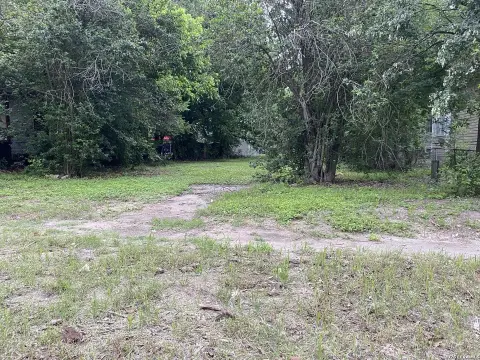 Residential Lot Near River Walk