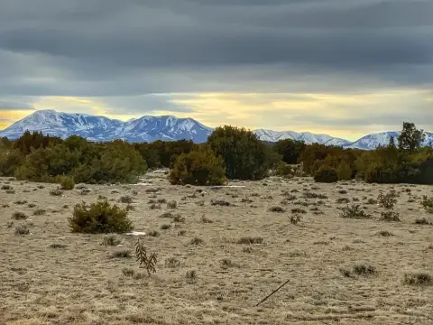 35 Acres with Mountain Views