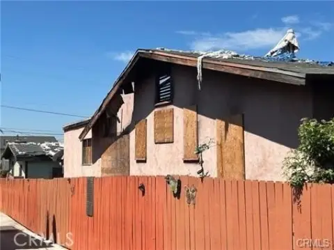 Los Angeles Duplex with Development Potential