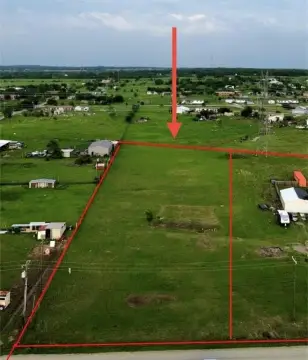 Residential Land in Joshua, TX