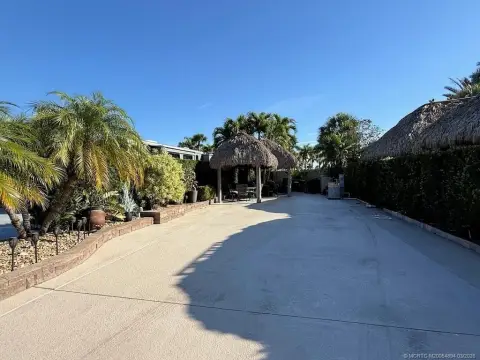 Port St Lucie Oversized Lot