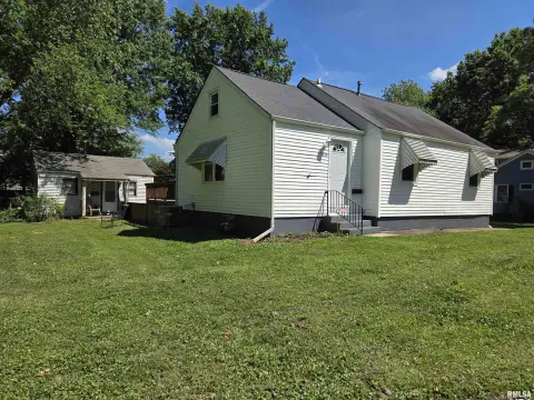Two Houses on One Property