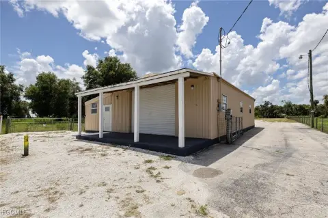 Flex Space With Two Steel Buildings