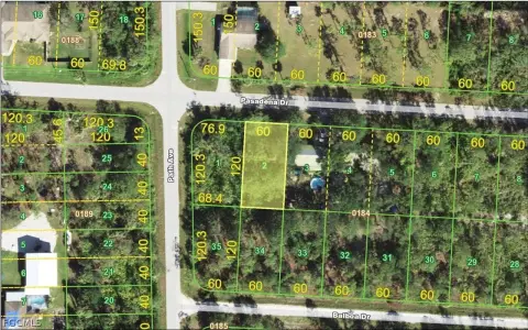 Residential Lot in Punta Gorda
