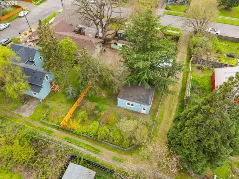 Downtown Eugene Level Lot