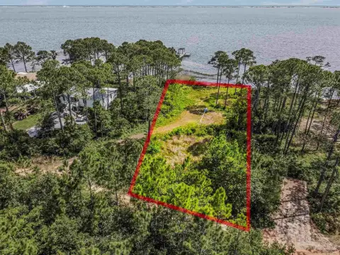 Waterfront Residential Homesite