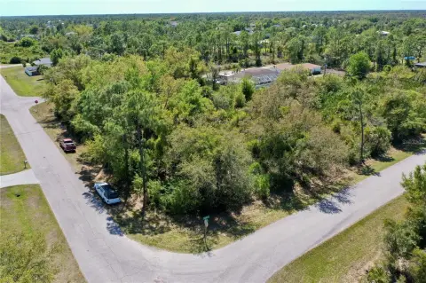 Buildable Corner Lot in Gulf Cove