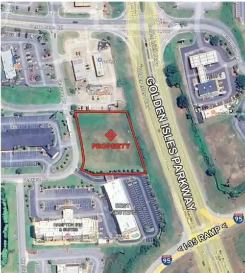 Prime Commercial Lot Near I-95