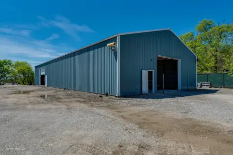 Steel-Sided Warehouse with Oversized Doors