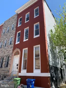 End-of-Row Triplex For Sale