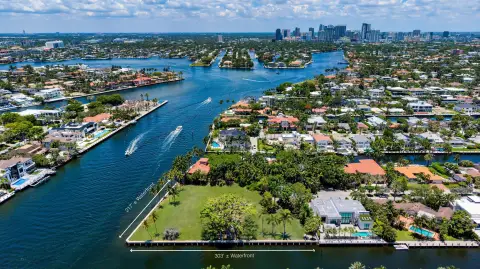 Deepwater Waterfront Point Lot