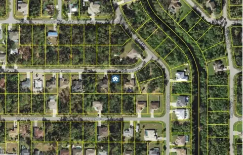Residential Land in North Port
