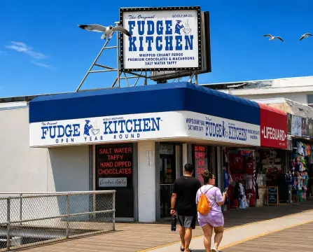 Boardwalk Retail Property