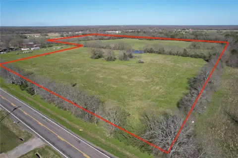 Agricultural Land with Two Ponds