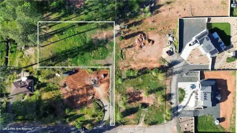 Land in Paradise, California