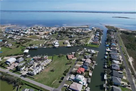 Waterfront Land in Flour Bluff