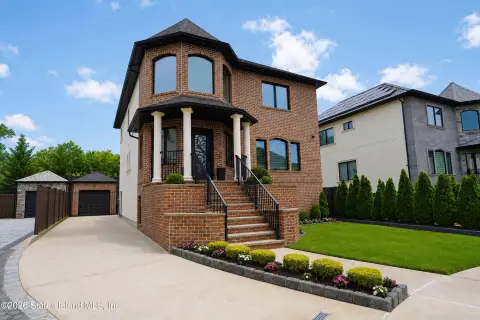 Two-Family Detached Home