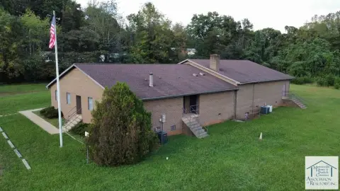 Collinsville Commercial Property on 7.25 Acres