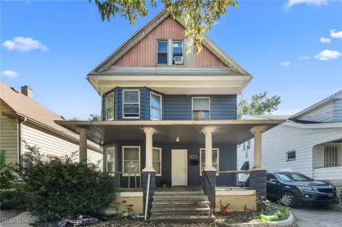 Cleveland Duplex: Income Opportunity