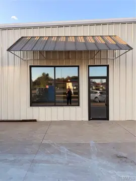 Open-Plan Office Suite
