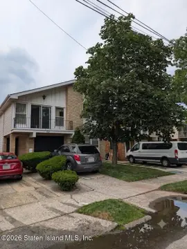 Detached Two-Family Ranch Home