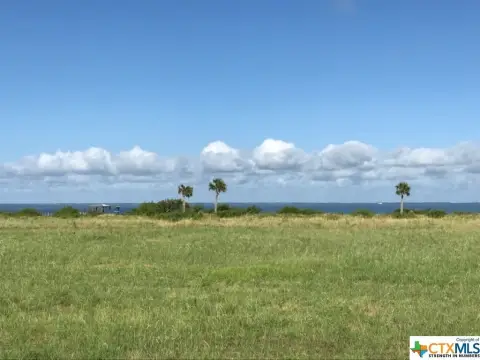 Waterview Land in Bay Club