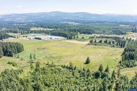 Buildable Land with Expansive Views