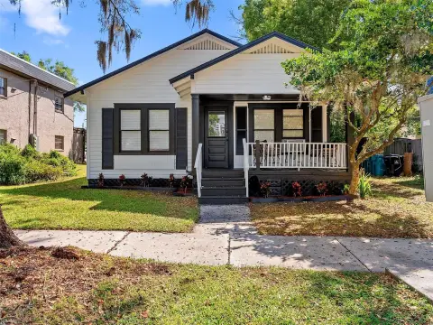 Orlando Quadruplex Near Lake Eola