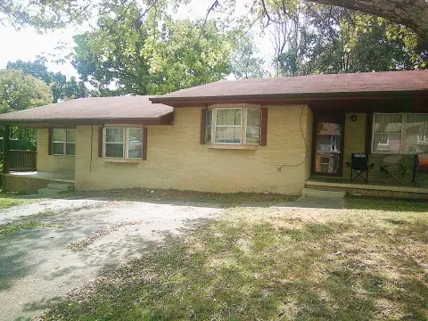 Two-Unit Duplex with Deck