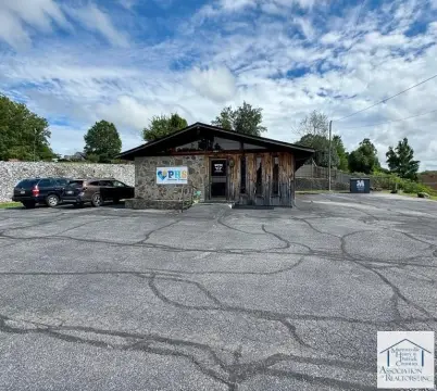 Collinsville Commercial Investment Opportunity