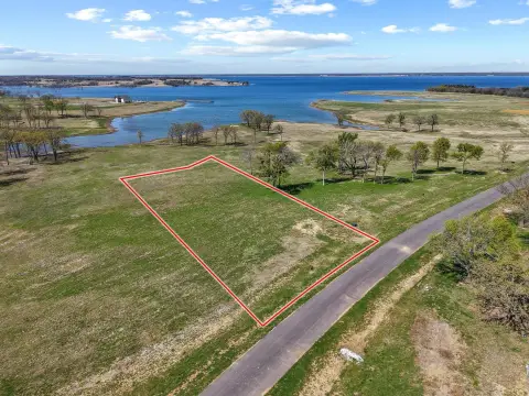Lakefront Land Lot with Dock Access