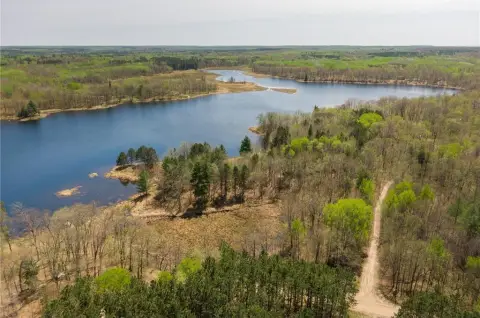 Turtle Lake Lakeshore Property