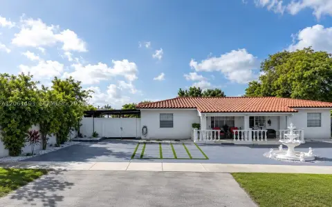 Duplex with Central Air
