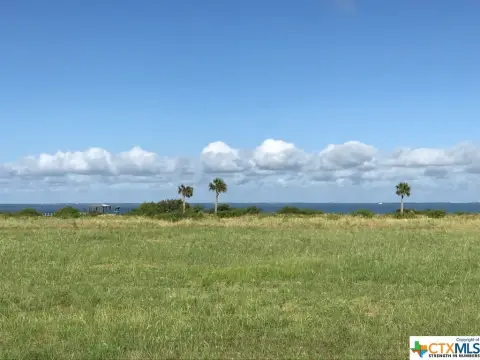 Waterview Land in Bay Club