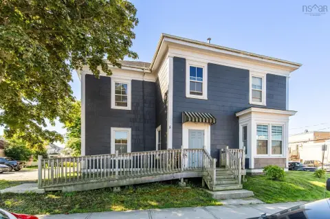 Mixed-Use Property with Apartment